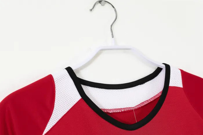 Manchester United Home Retro Jersey 04/06 Mens