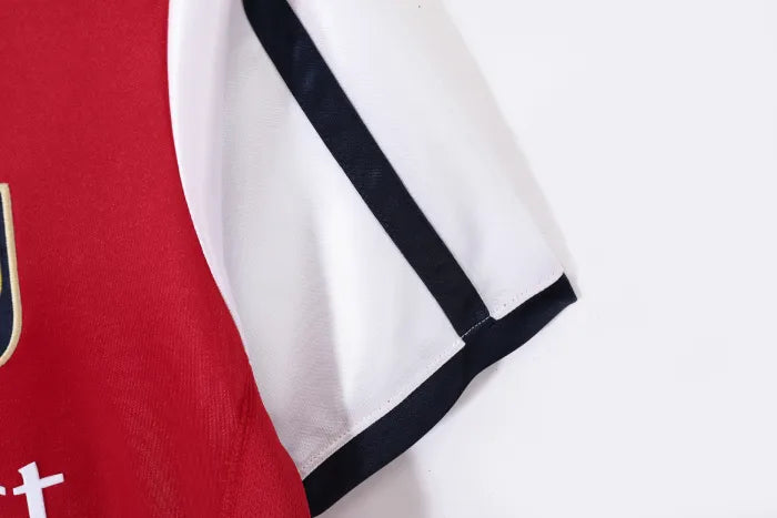 Arsenal Home Retro Jersey 2001/02