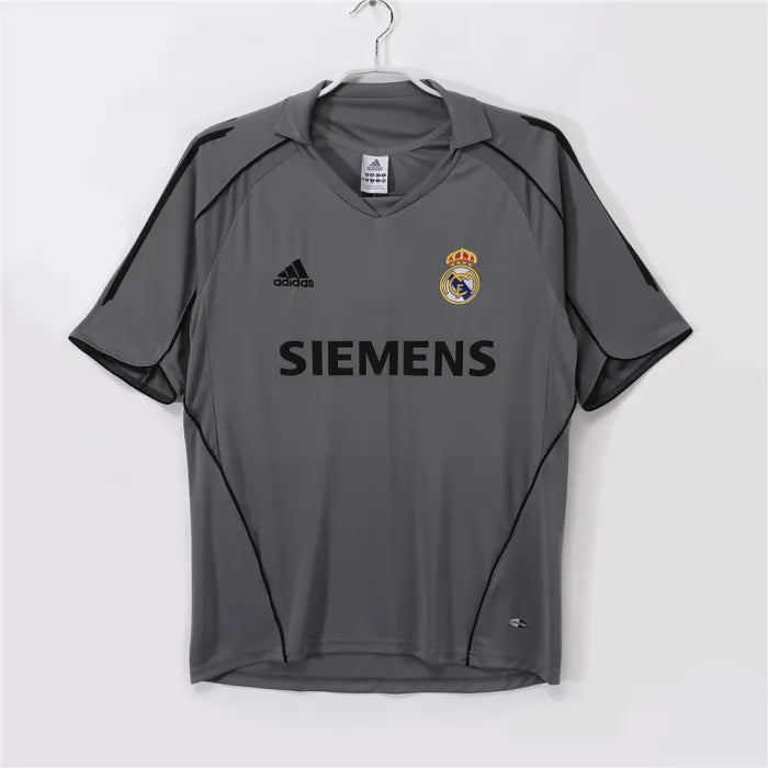 Real Madrid Third Retro Jersey 2005/06