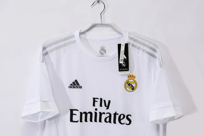 Real Madrid Home Retro Jersey 2015/16