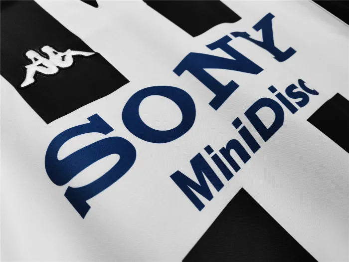 Juventus Home Retro Jersey 2014/15