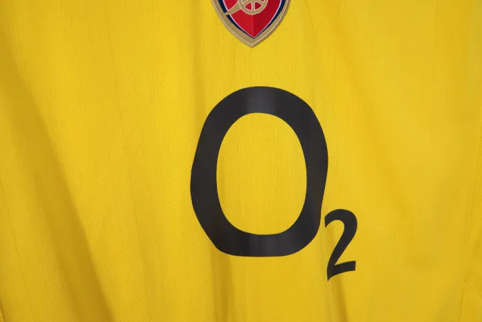 Arsenal Away Retro Jersey 2005/06